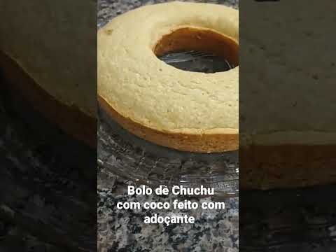 Bolo de Chuchu com coco com adoçante