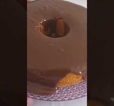bolo de cenoura cobertura de chocolate