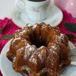 Bolo de Pote de Leite Condensado Fácil e Delicioso (Receita Completa)