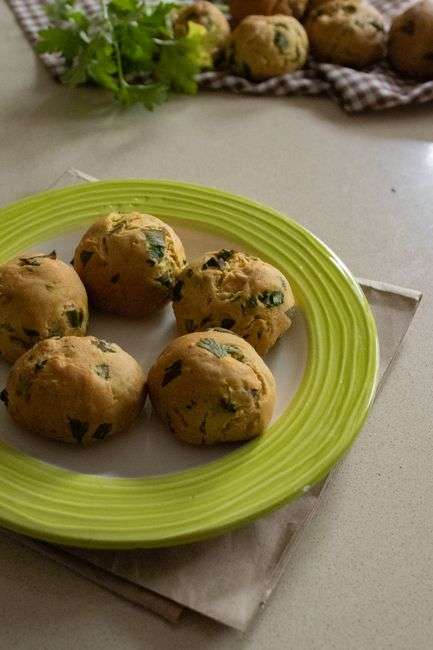Salgado Assado Vegano Fácil e Delicioso (Receita Completa)